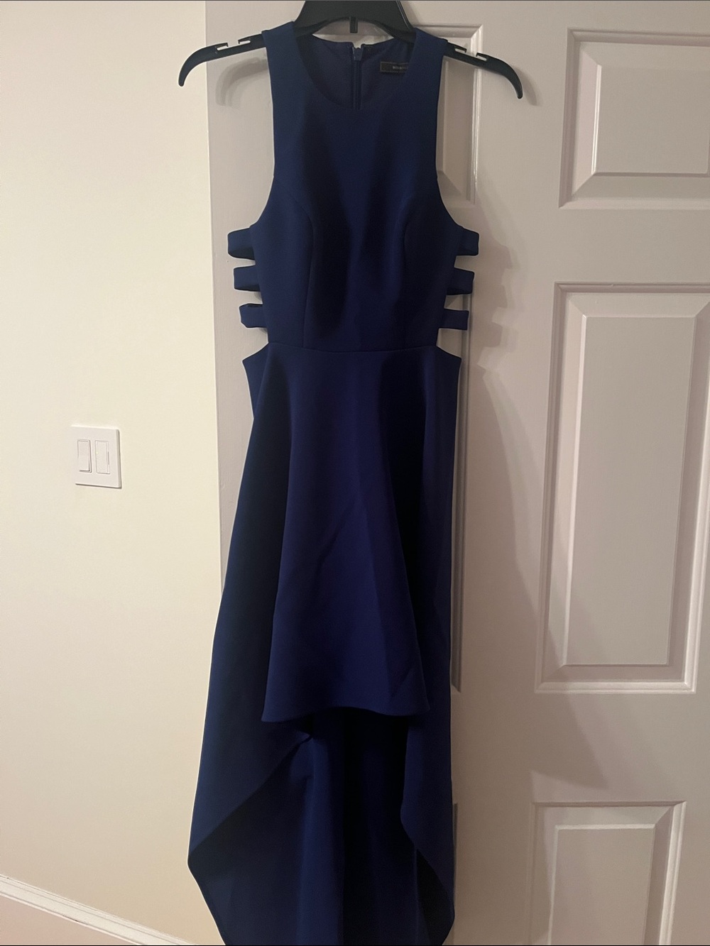 EUC BCBG Elegant Navy High-Low Cutout Evening Dress Size 0